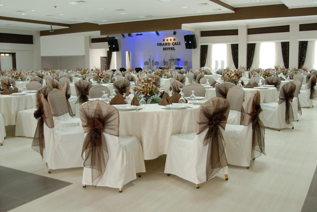 Grand Cali Hotel Bozuyuk Buitenkant foto