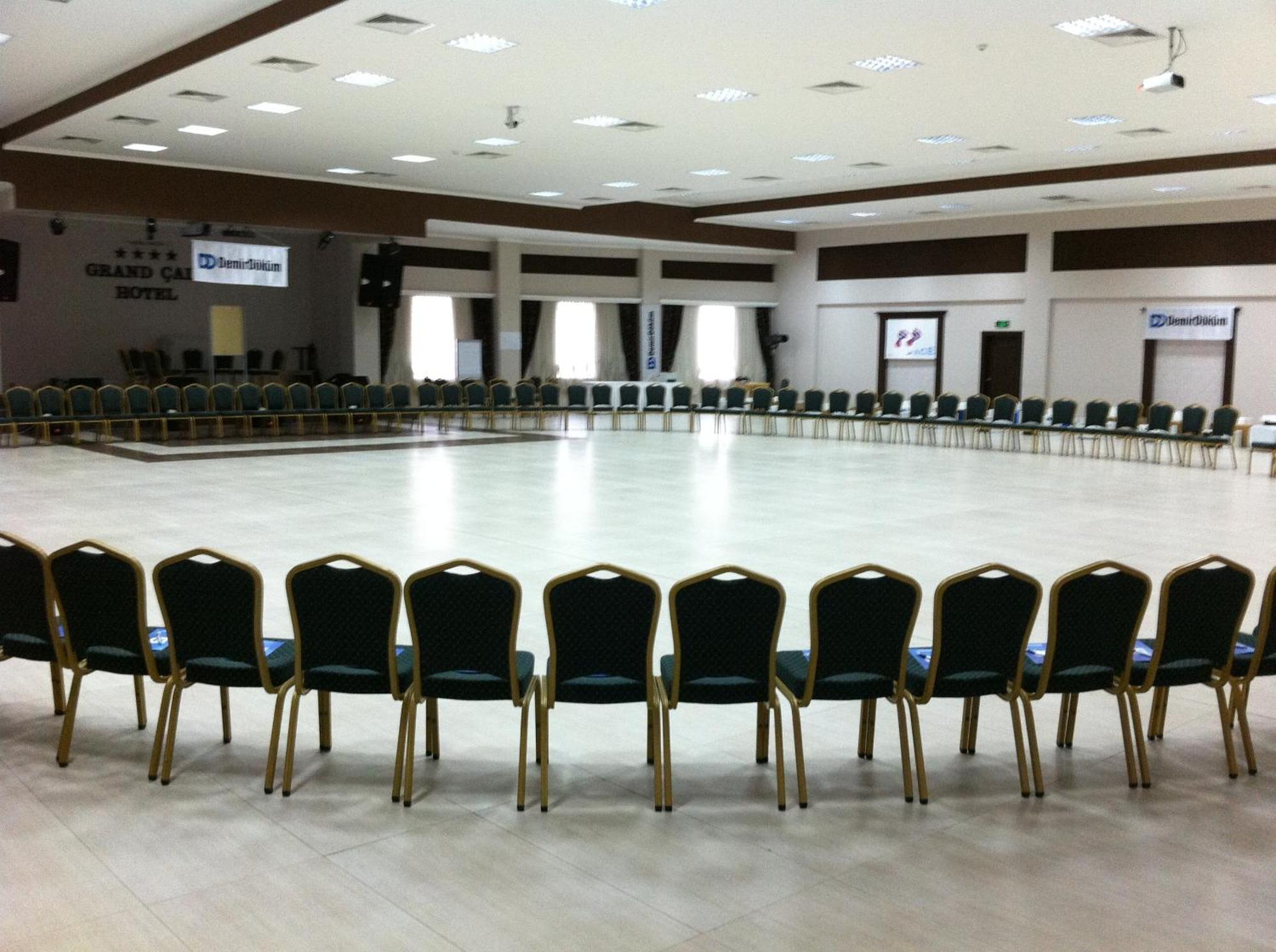 Grand Cali Hotel Bozuyuk Buitenkant foto