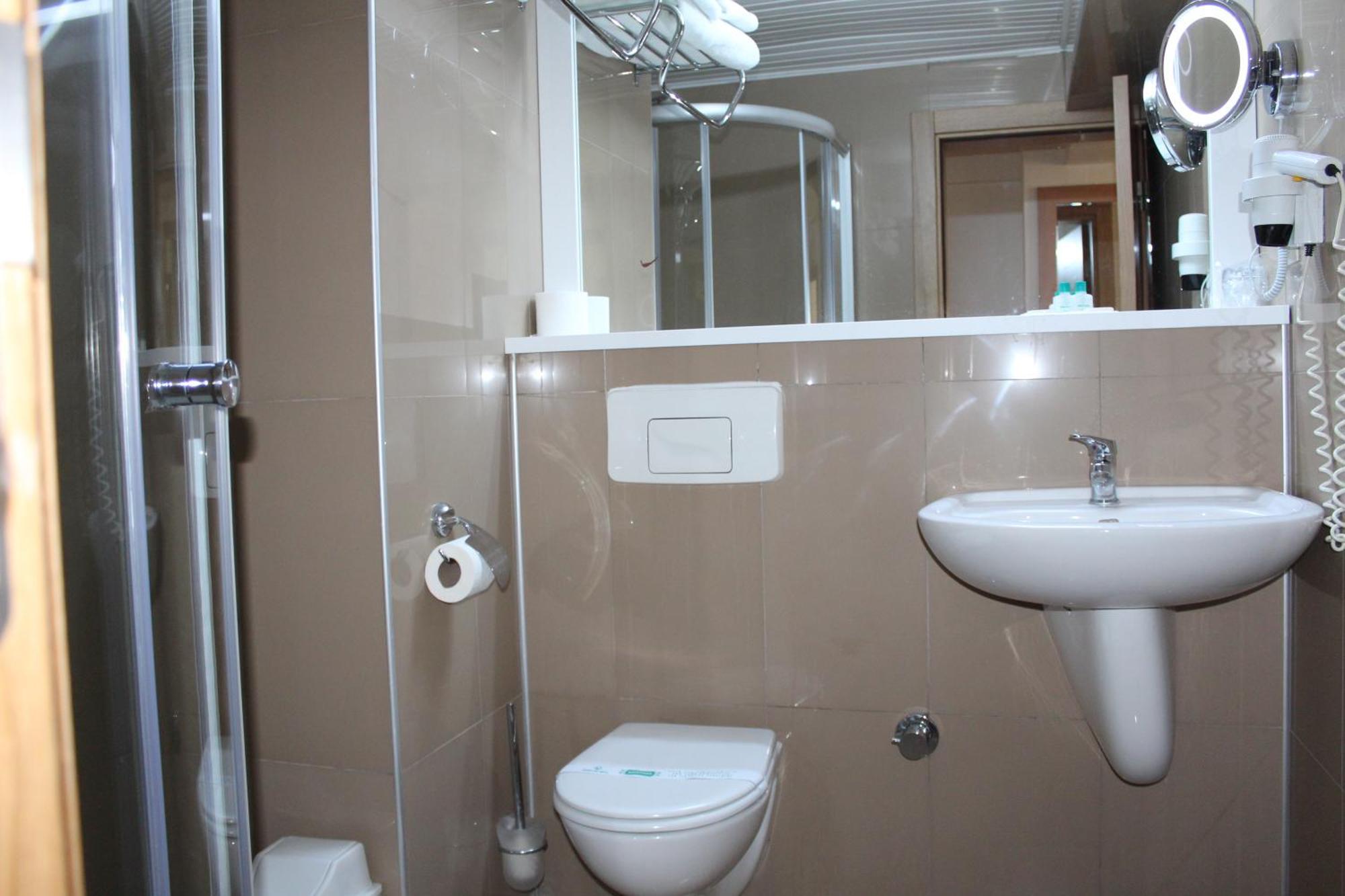 Grand Cali Hotel Bozuyuk Kamer foto