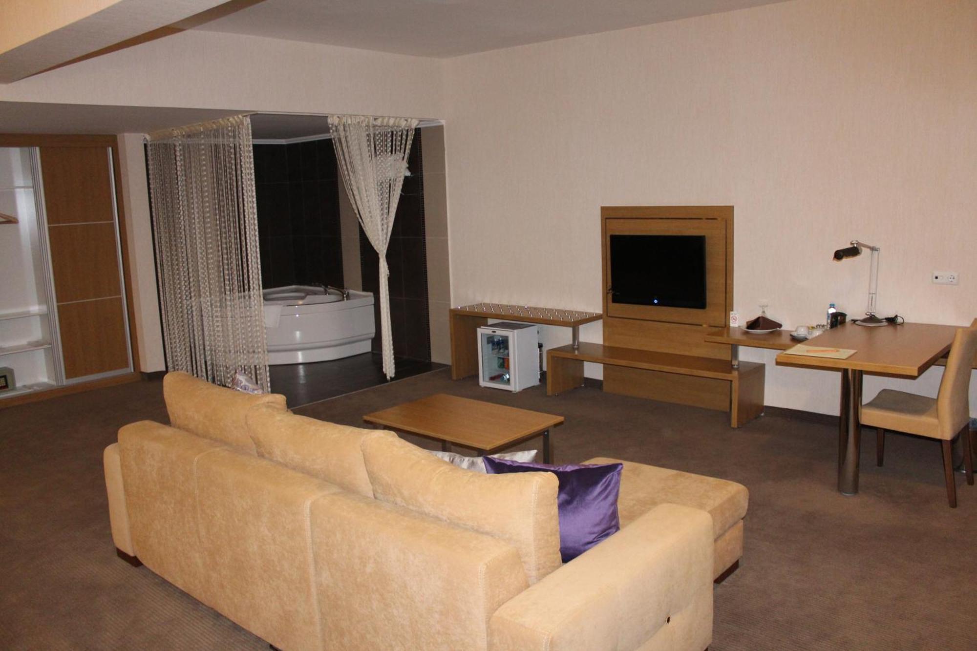 Grand Cali Hotel Bozuyuk Kamer foto