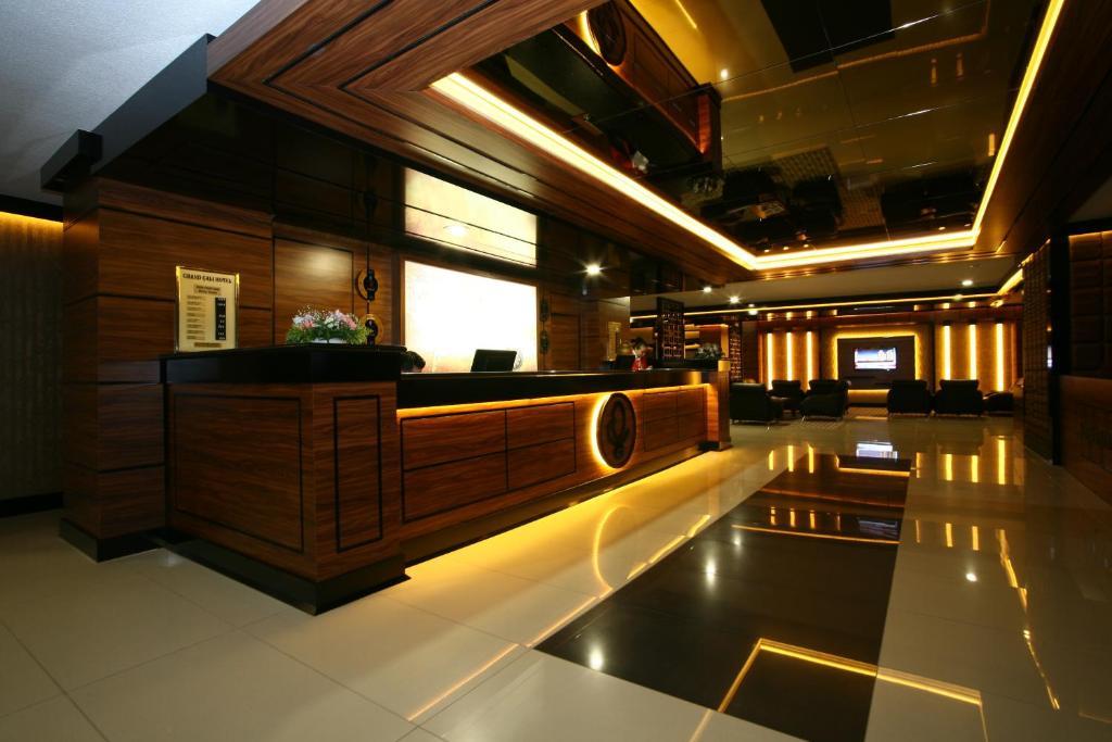 Grand Cali Hotel Bozuyuk Buitenkant foto