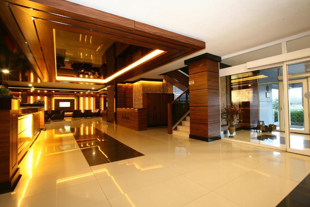 Grand Cali Hotel Bozuyuk Buitenkant foto