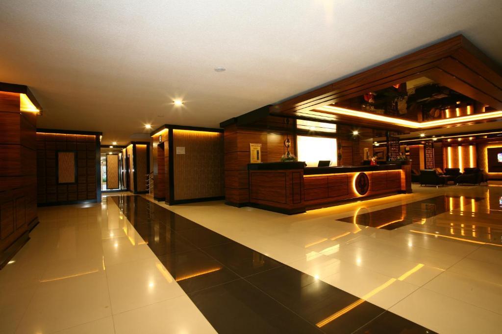 Grand Cali Hotel Bozuyuk Buitenkant foto