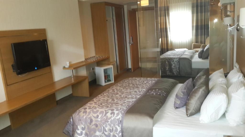 Grand Cali Hotel Bozuyuk Kamer foto