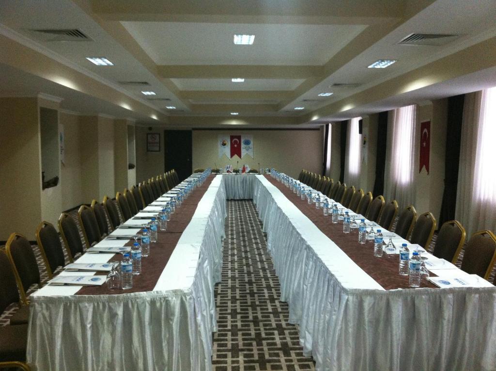 Grand Cali Hotel Bozuyuk Buitenkant foto